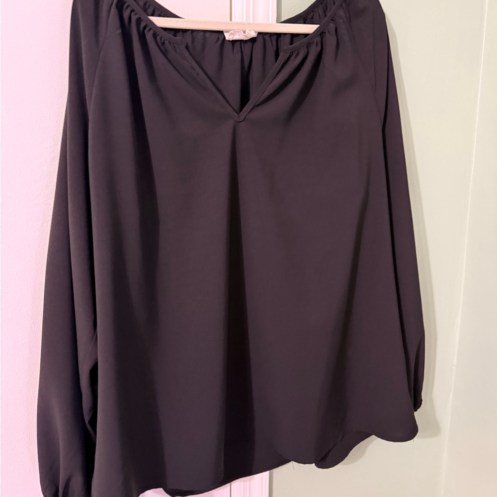 ANDREE BY UNIT Charcoal Blouse